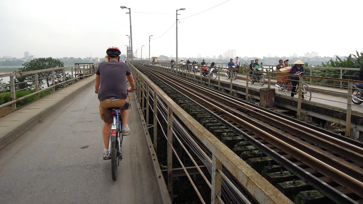 Cầu Long Biên ở Hà Nội